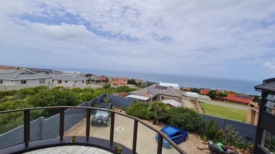 10 Bedroom Property for Sale in Dana Bay Western Cape